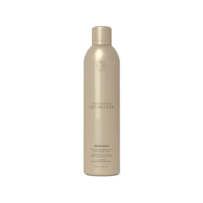 Omniblonde Perfectionista Finish Spray 400ml giver vægtløst og langvarigt hold, styrker håret med hydrolyseret vegetabilsk protein og gojibær, og tilføjer en subtil glans.