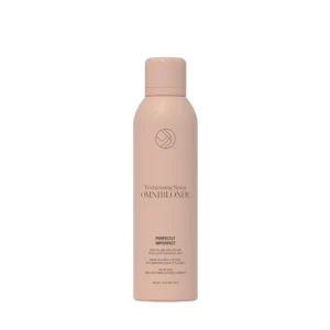 Omniblonde Perfectly Imperfect Texturing Spray 100ml giver tekstur og volume til dit hår, uden at det føles stift, ideel til naturlige, uformelle frisurer.