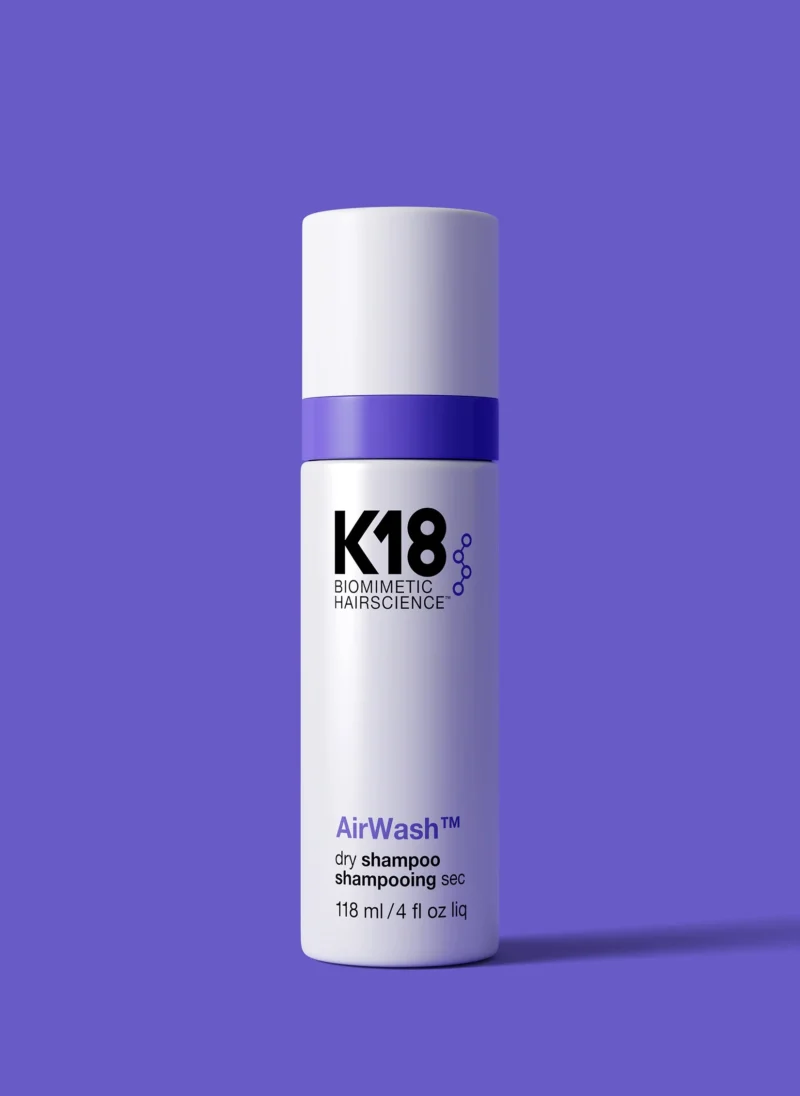 K18 Airwash er en Ikke-aerosol tørshampoo, der fjerner lugt, absorberer olie og holder håret rent i op til 3 dage med odorBIND™-teknologi